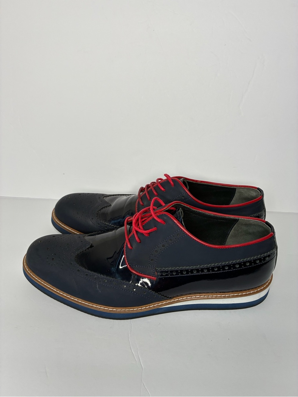 Common Projects Cadet Derby Men’s Navy Luxury Dress Shoes with Red Accents 12